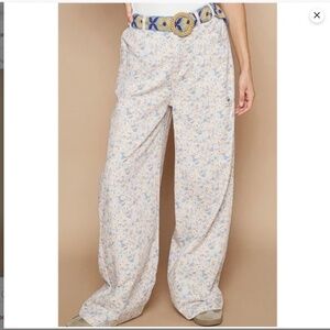 POL Floral Wide Leg Pants - Cream and Blue